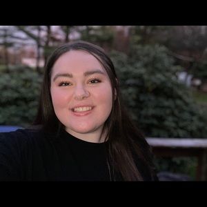 Meet your Posher, Skylar